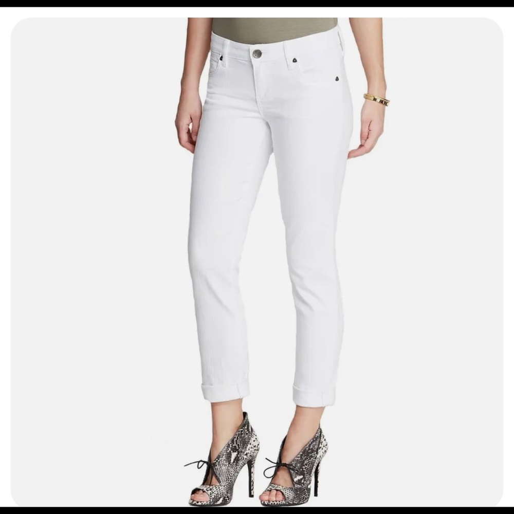 Brand new with tags. Kut from the Kloth Catherine boyfriend jeans white size 4